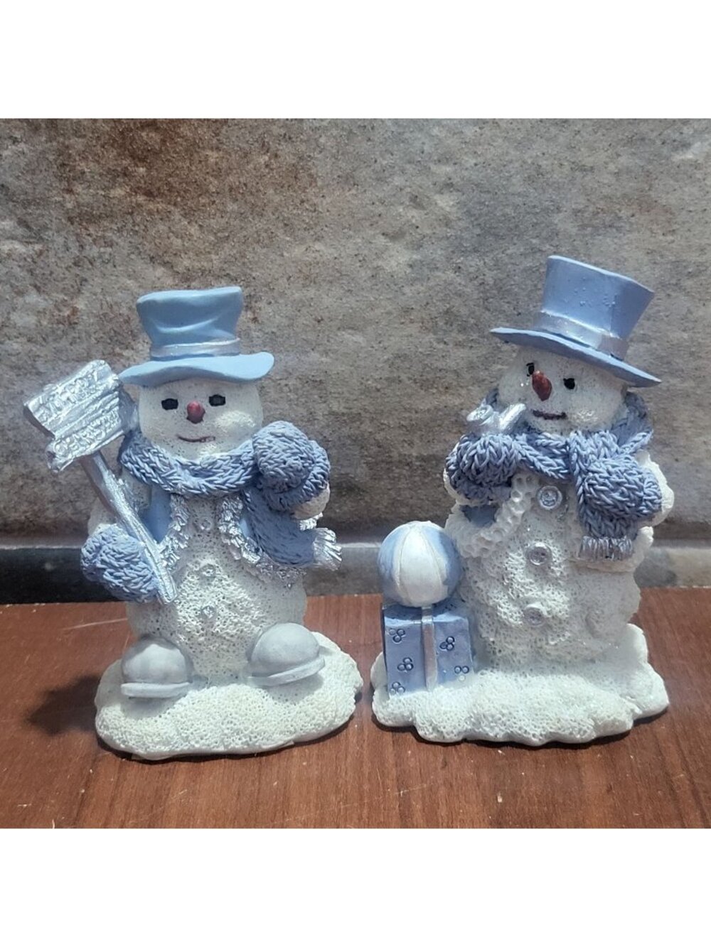 VTG Snow Buddies Snowman Figurines Blue Hat Gift Box & Sign Decor Lot of 2